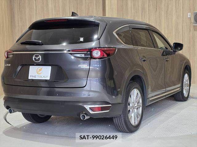 Mazda CX-8 2018-05 6671070-18