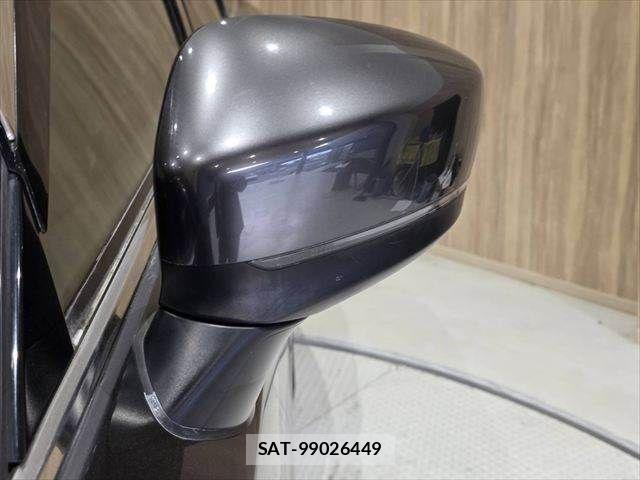 Mazda CX-8 2018-05 6671070-24