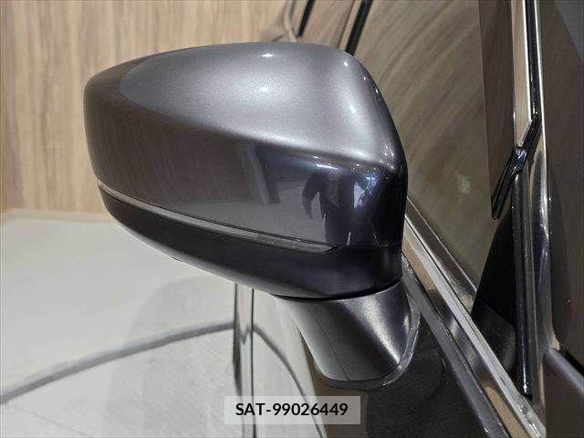 Mazda CX-8 2018-05 6671070-25