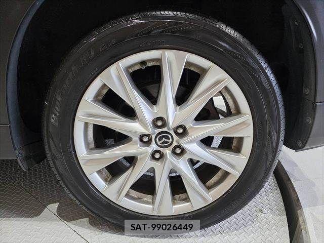 Mazda CX-8 2018-05 6671070-26