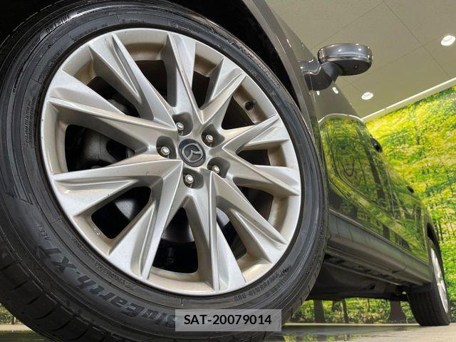 Mazda CX-8 2018-09 6715995-13