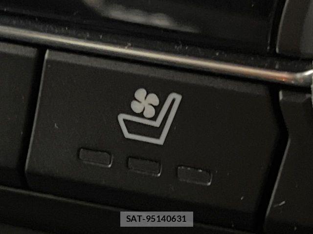 Mazda CX-8 2018-12 6814593-6