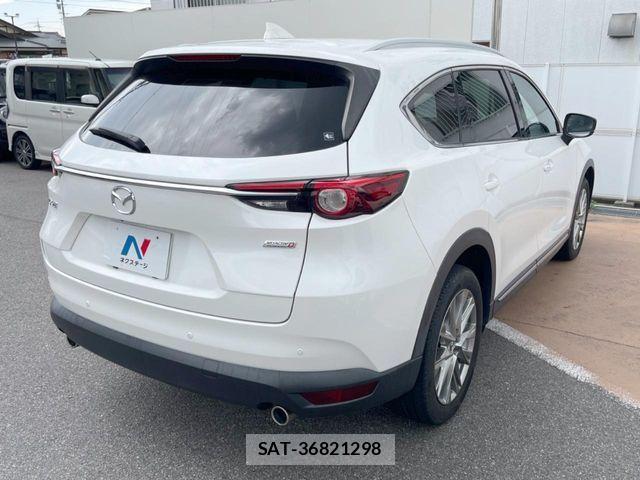 Mazda CX-8 2017-11 6814597-17