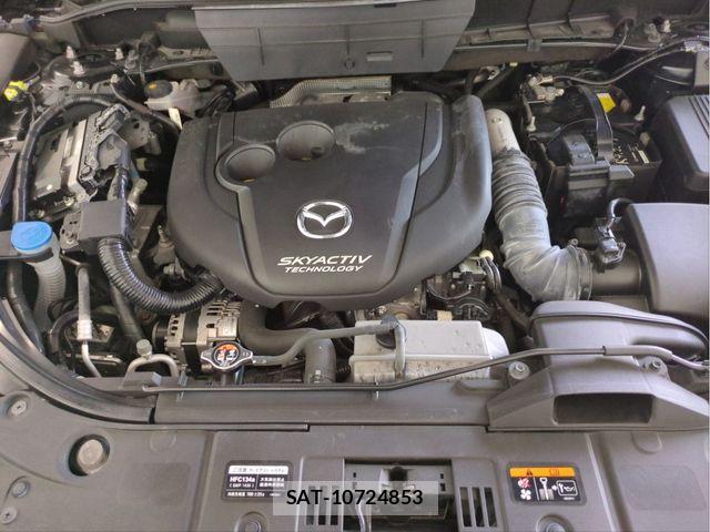 Mazda CX-8 2018-04 6904032-25