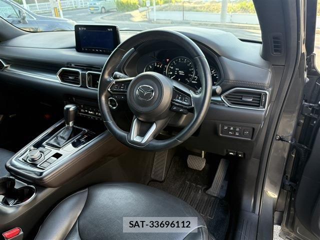 Mazda CX-8 2020-11 6904014-5