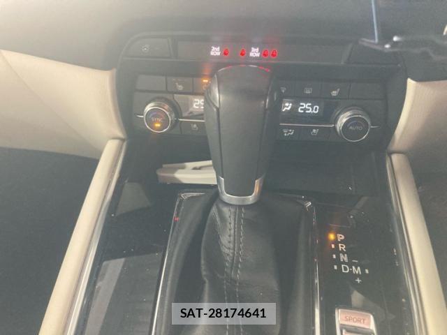 Mazda CX-8 2018-12 6904018-24