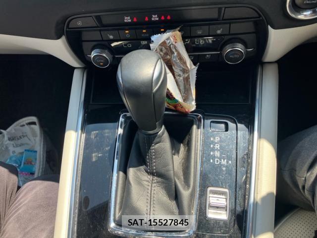 Mazda CX-8 2022-06 6904003-22
