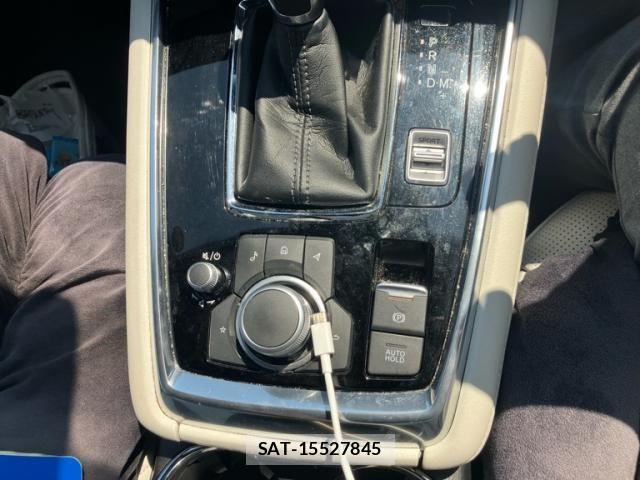 Mazda CX-8 2022-06 6904003-23