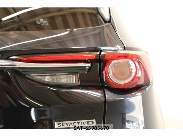 Mazda CX-8 2021-11 6904016-17