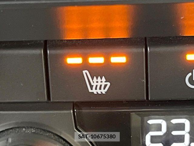 Mazda CX-8 2023-07 6903996-6