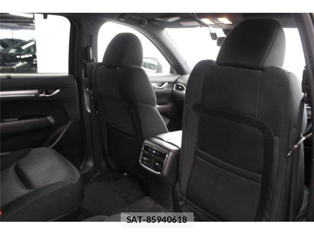 Mazda CX-8 2018-01 6904030-29