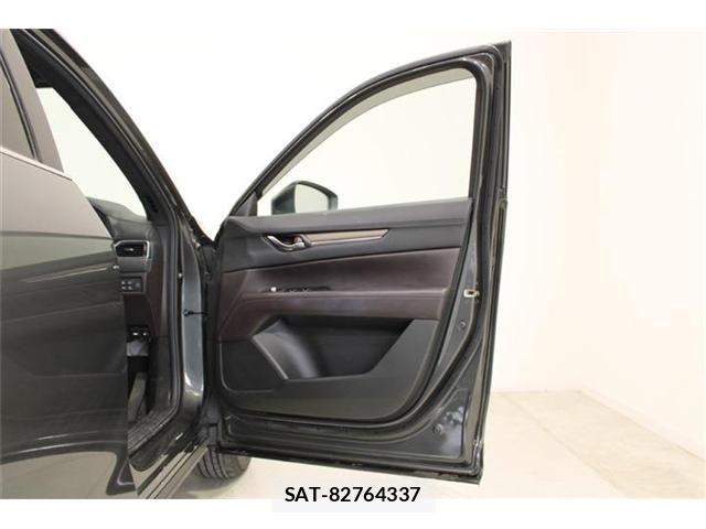Mazda CX-8 2018-01 6992984-28