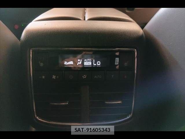 Mazda CX-8 2018-12 7217080-8