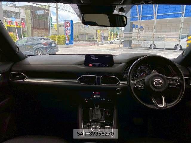 Mazda CX-8 2019-03 7217079-2