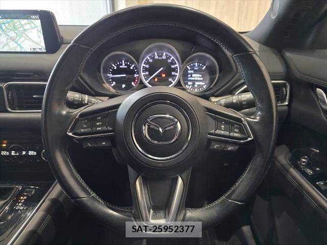 Mazda CX-8 2018-10 7217068-13