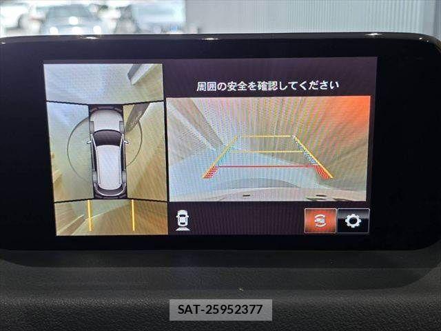 Mazda CX-8 2018-10 7217068-7