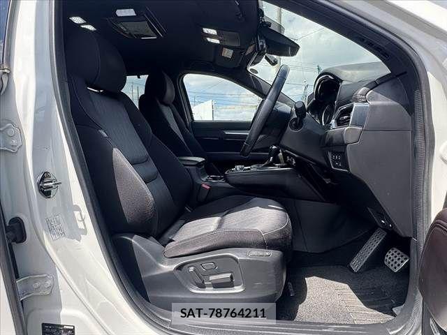 Mazda CX-8 2019-03 7217081-15
