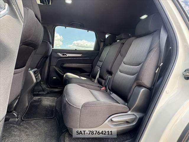 Mazda CX-8 2019-03 7217081-17