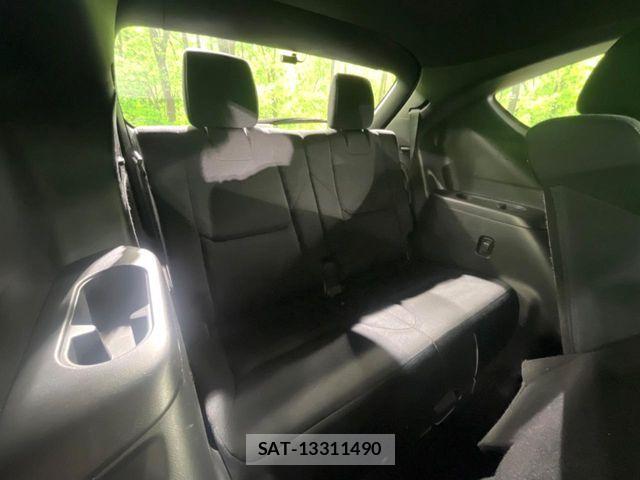 Mazda CX-8 2018-03 7217061-9