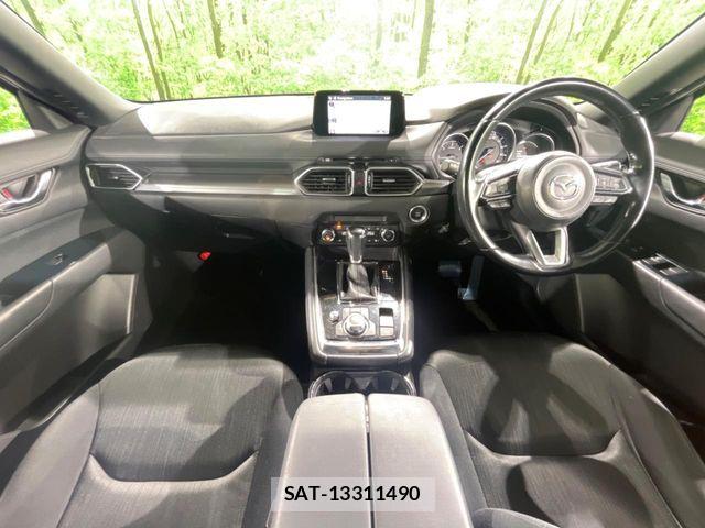 Mazda CX-8 2018-03 7217061-1