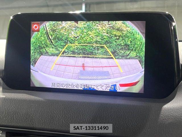 Mazda CX-8 2018-03 7217061-3