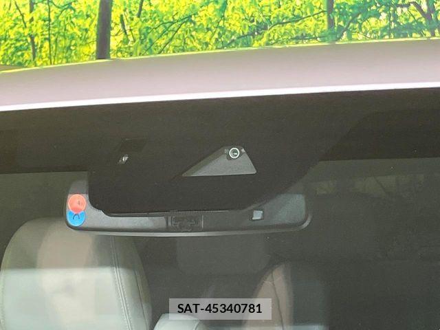 Mazda CX-8 2018-01 7217056-2