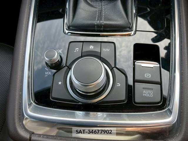 Mazda CX-8 2018-12 7217067-6