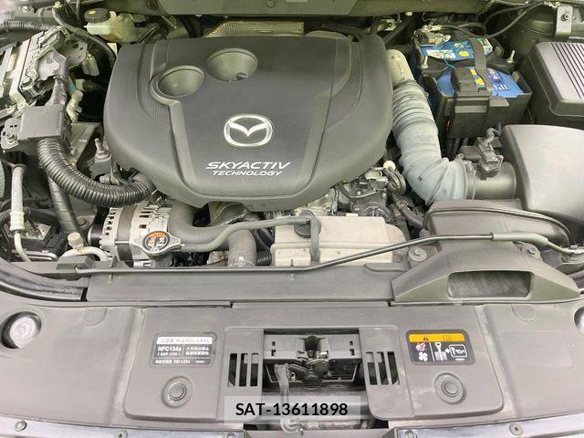 Mazda CX-8 2018-03 7217060-18
