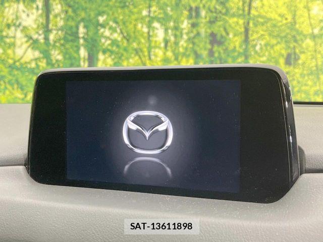 Mazda CX-8 2018-03 7217060-3