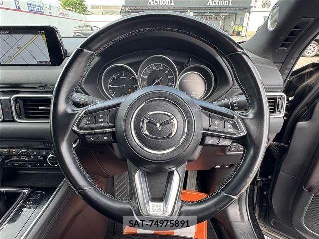 Mazda CX-8 2018-05 7217066-12