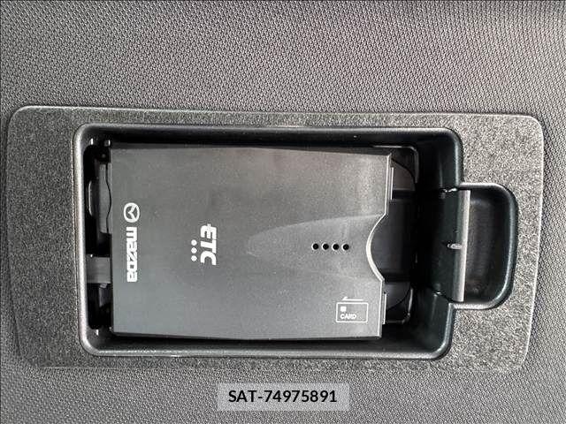 Mazda CX-8 2018-05 7217066-25