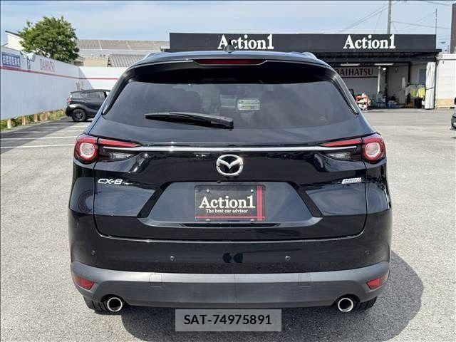 Mazda CX-8 2018-05 7217066-4