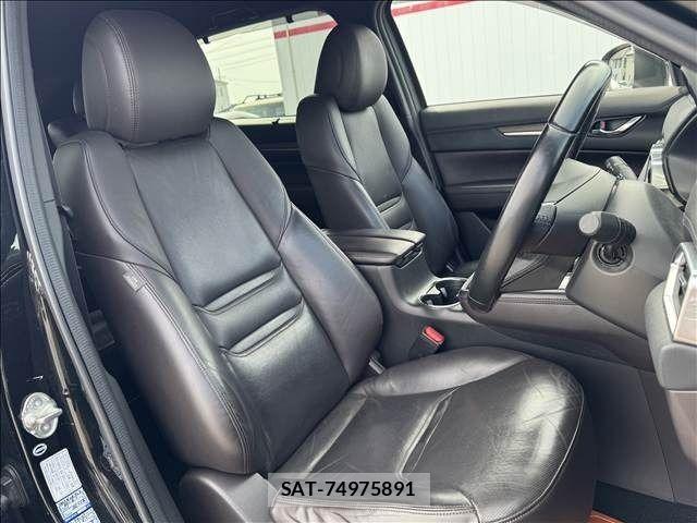 Mazda CX-8 2018-05 7217066-8