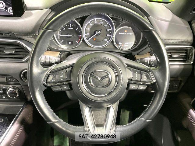 Mazda CX-8 2018-09 7217065-12