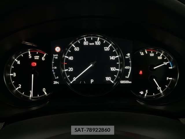 Mazda CX-8 2022-09 7217102-10