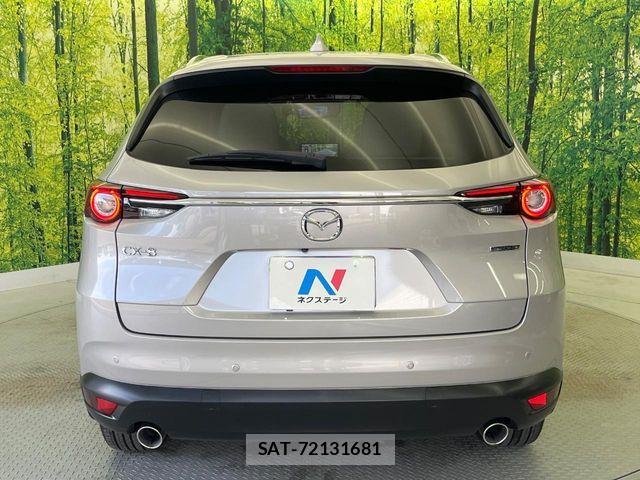 Mazda CX-8 2022-09 7217099-16
