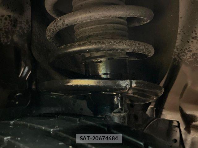Mazda CX-8 2023-07 7217110-19