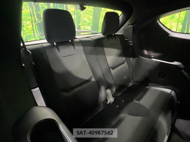 Mazda CX-8 2019-09 7250419-9