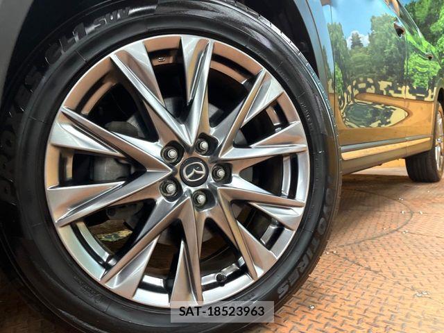 Mazda CX-8 2018-12 7250420-13