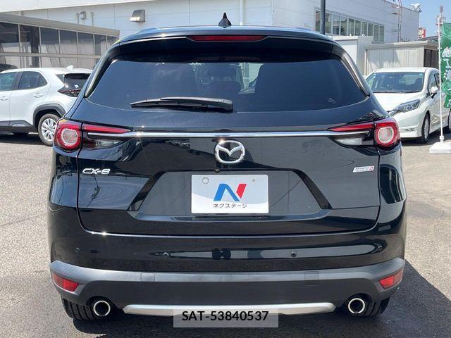 Mazda CX-8 2018-04 7271788-14