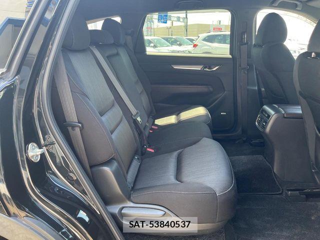 Mazda CX-8 2018-04 7271788-8
