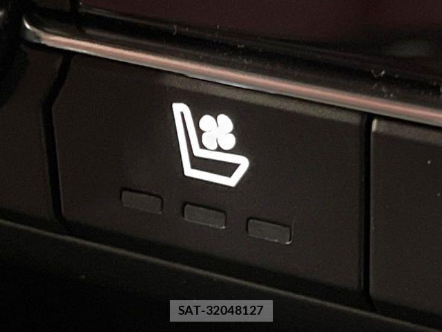 Mazda CX-8 2023-10 7357451-5