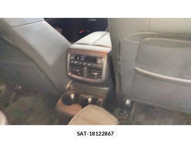 Mazda CX-8 2021-10 7357468-24