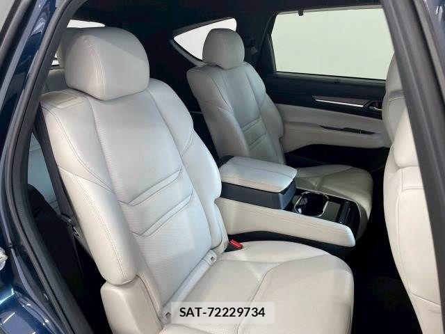 Mazda CX-8 2017-12 7357449-10