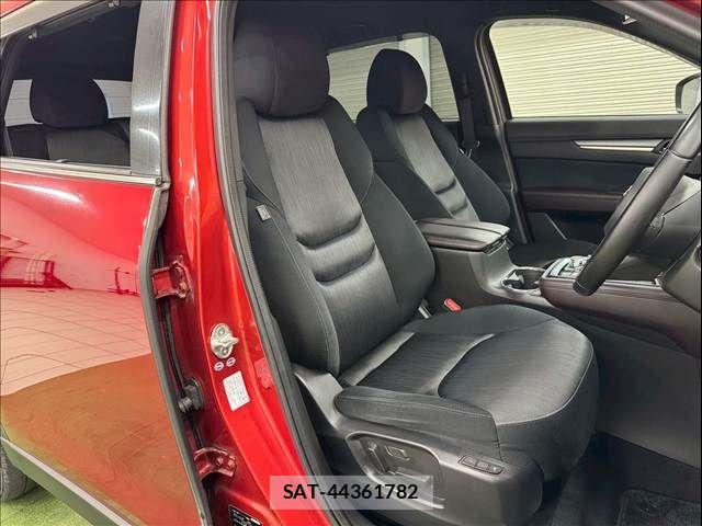 Mazda CX-8 2018-02 7357457-7