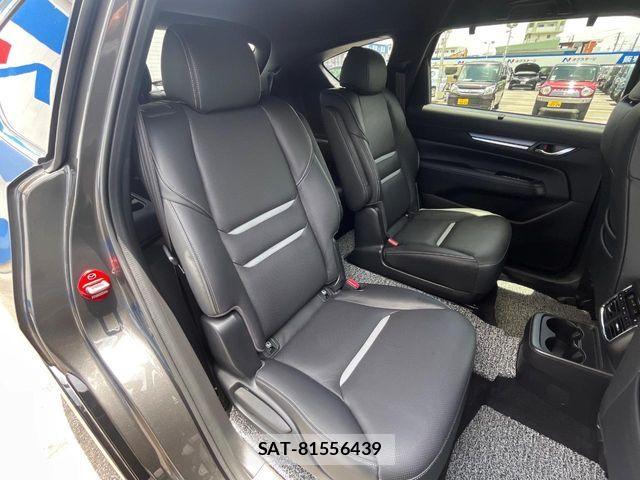Mazda CX-8 2023-09 7391813-9