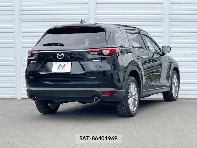 Mazda CX-8 2018-05 7453838-16