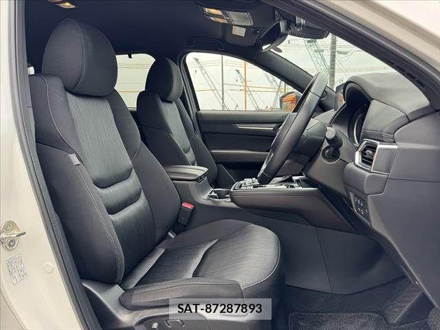 Mazda CX-8 2022-10 7453831-15