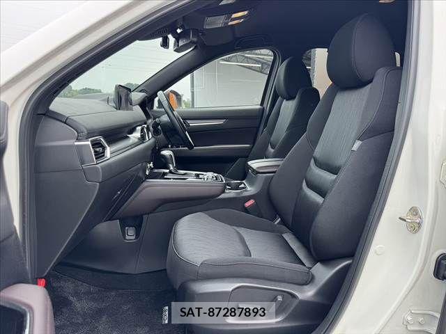 Mazda CX-8 2022-10 7453831-16