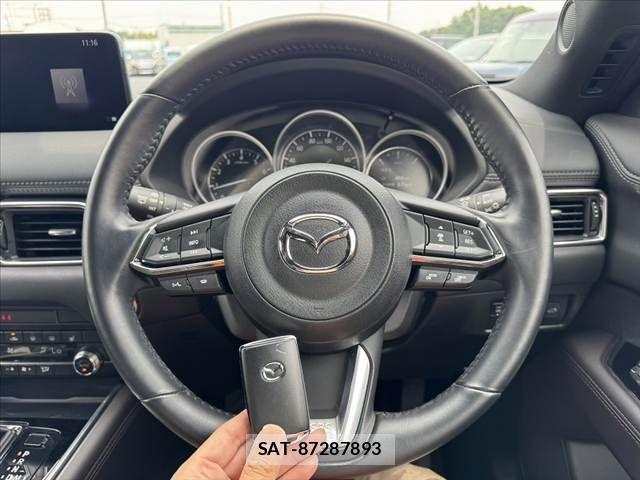 Mazda CX-8 2022-10 7453831-6